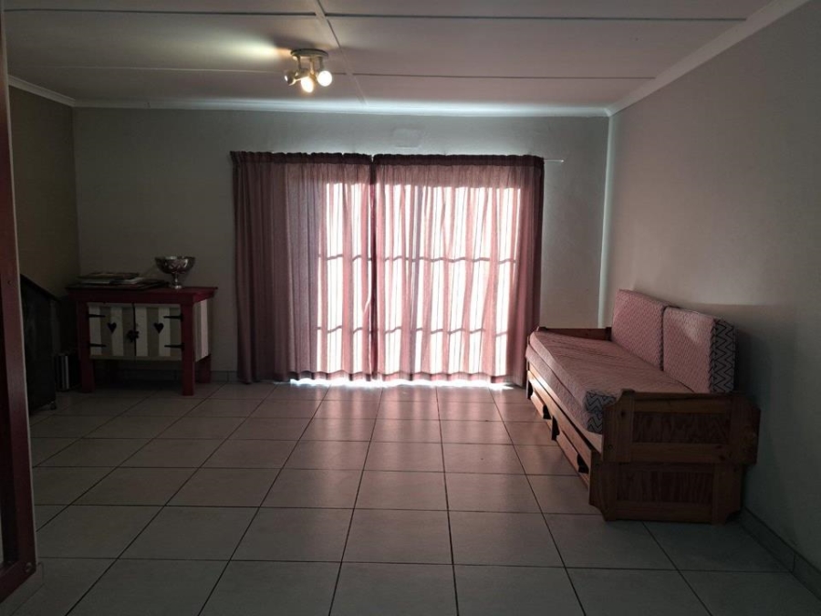 4 Bedroom Property for Sale in Flora Park Northern Cape